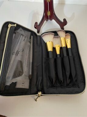 Isaac Mizrahi and Elf Make up Brushes